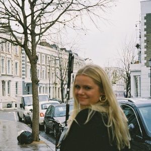 Meet your Posher, Camilla